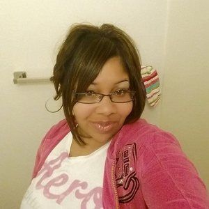 Meet your Posher, Dana